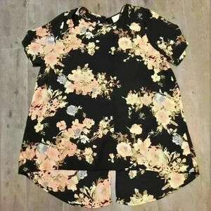 Sienna Sky Floral Top